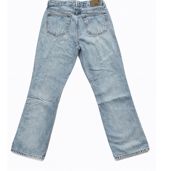 Calvin Klein Jeans Lightwash Size 28 - Picture 2 of 9